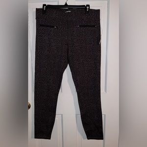 Daily Ritual Animal Print Legging with Zipper Pockets - Size L